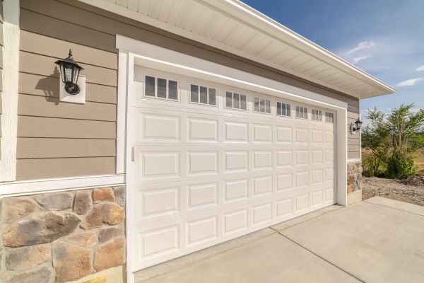 Cost of Garage Lifting in Providence